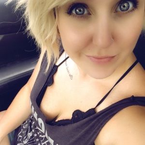 Meet your Posher, Marissa